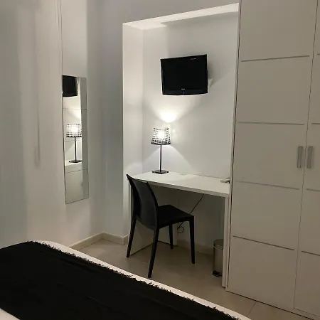 Somnis ゲストハウス 3*